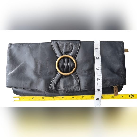 Hobo International Foldover Bow Clutch in black polished leather EUC - Picture 7 of 8